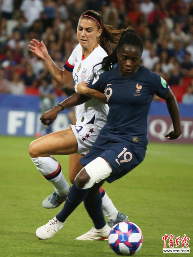 关于法国队绝杀日本队,黄鸭组合统治全场的信息 关于法国队绝杀日本队,黄鸭组合统治全场的信息