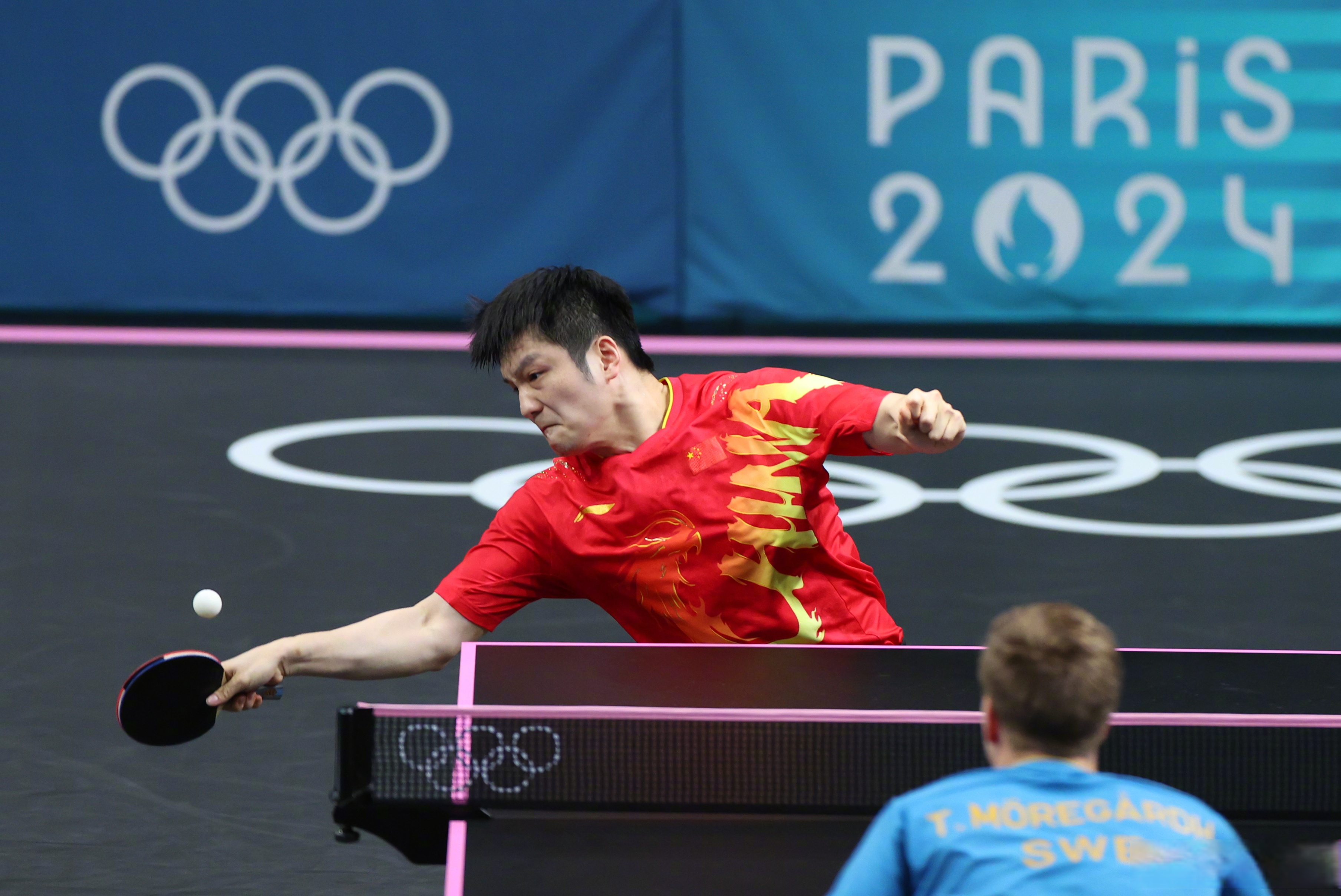 英格兰队险胜中国队，樊振东高光表现