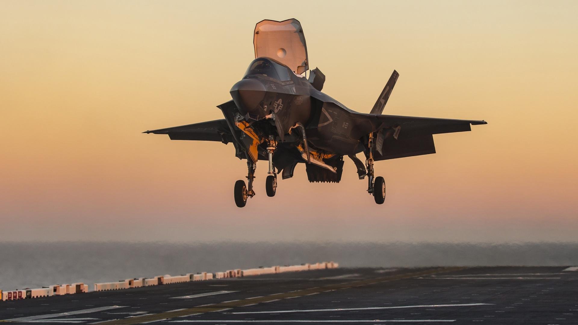 双城记，篮球之夜的两种奇迹